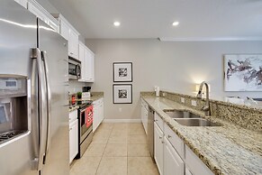 Modern Kissimmee Townhome w/ Fenced Pool & Patio!