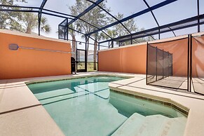 Modern Kissimmee Townhome w/ Fenced Pool & Patio!