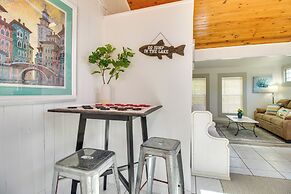 Charming Mountain Home Retreat: Walk to Marina!