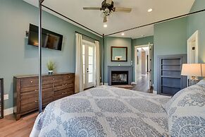 Spacious Lake Charles Craftsman - Pet Friendly!