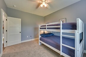 Spacious Lake Charles Craftsman - Pet Friendly!