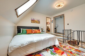 Charming Eagle Grove Farmhouse w/ Patio!