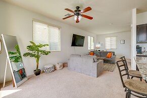Welcoming Phoenix Home w/ Community Amenities!