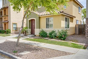 Welcoming Phoenix Home w/ Community Amenities!
