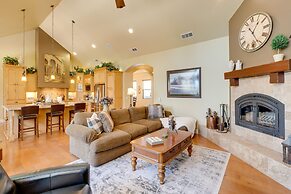 Furnished Decks & Grill: Peaceful Pioneer Home!
