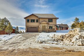 ~ 3 Mi to Granby Ranch: Spacious Cabin Home!