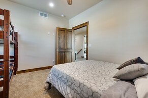 ~ 3 Mi to Granby Ranch: Spacious Cabin Home!