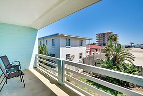 Florida Getaway - Balconies, Grill & Near Beaches!