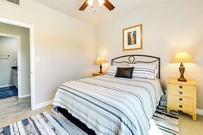 Pool, Putting Green & Games: Chandler Home!