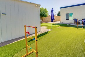 Pool, Putting Green & Games: Chandler Home!
