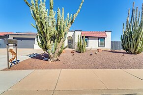 Pool, Putting Green & Games: Chandler Home!