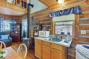 Vacation Rental Near Lake Patoka With Hot Tub!