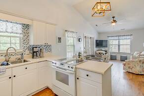 Charming Oak Island Home 1 Mi to Beach!