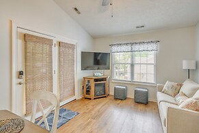 Charming Oak Island Home 1 Mi to Beach!