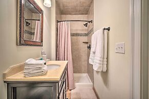 Boonsboro Studio w/ Wood-burning Fire Pit!