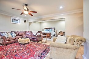 Boonsboro Studio w/ Wood-burning Fire Pit!