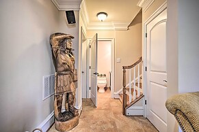 Boonsboro Studio w/ Wood-burning Fire Pit!