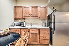 Boonsboro Studio w/ Wood-burning Fire Pit!