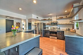 Pet-friendly Gem w/ Treehouse: 20 Mi to Sedona