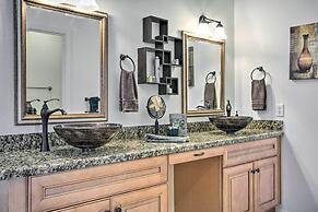 Glendale Oasis w/ Saltwater Pool & Hot Tub!