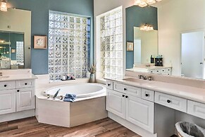 Pool, BBQ & Fire Pit: Family Home in Cave Creek