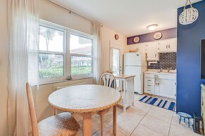 Marco Island Condo ~ 1 Mi to the Beach!