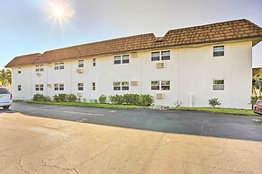 Marco Island Condo ~ 1 Mi to the Beach!