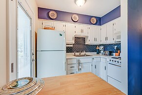 Marco Island Condo ~ 1 Mi to the Beach!