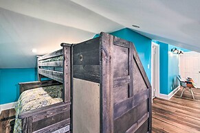 Private Pool: Spacious & Vibrant Argyle Villa!