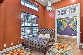 Private Pool: Spacious & Vibrant Argyle Villa!