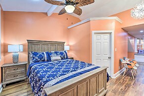 Private Pool: Spacious & Vibrant Argyle Villa!