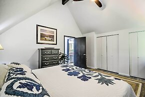 Inviting Lake Sutherland Home: Kayaks + View!