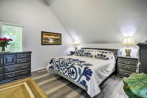 Inviting Lake Sutherland Home: Kayaks + View!