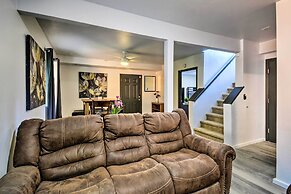 Inviting Lake Sutherland Home: Kayaks + View!