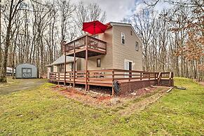 Near Big Boulder Mtn: Cabin w/ Furnished Deck