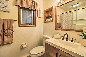 Near Big Boulder Mtn: Cabin w/ Furnished Deck