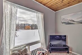 Cozy Cle Elum Cabin w/ 3 Acres & Stocked Pond