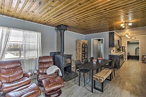 Cozy Cle Elum Cabin w/ 3 Acres & Stocked Pond