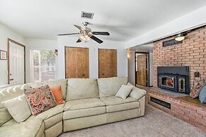Patio, Grill & Fire Pit: Show Low Escape!