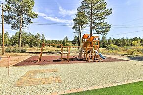 Lovely Heber Hideaway in the Pines w/ Views!