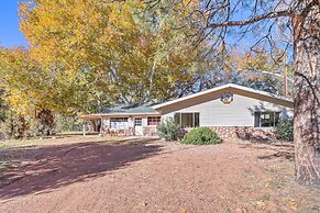 Beautiful Cabin w/ Deck on East Verde River!