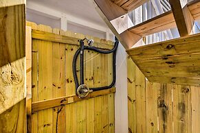 Deck & Ocean Views: Beachfront Home in Freeport