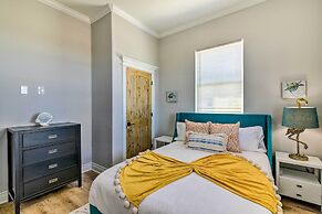 Deck & Ocean Views: Beachfront Home in Freeport