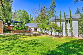 Steps to Dtwn Murphys: Cottage w/ Furnished Porch