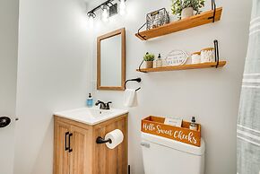 Deck & Community Perks: Bright Pocono Lake Home!