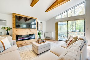 Deck & Community Perks: Bright Pocono Lake Home!