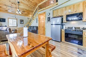 Hillside Cabin + Grill - Near Smoky Mountains