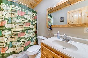 Hillside Cabin + Grill - Near Smoky Mountains