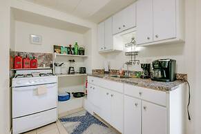 Walk to Aransas Bay: Beautiful Rockport Townhome