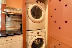 Victorian Vacation Rental Apt in Downtown New Bern